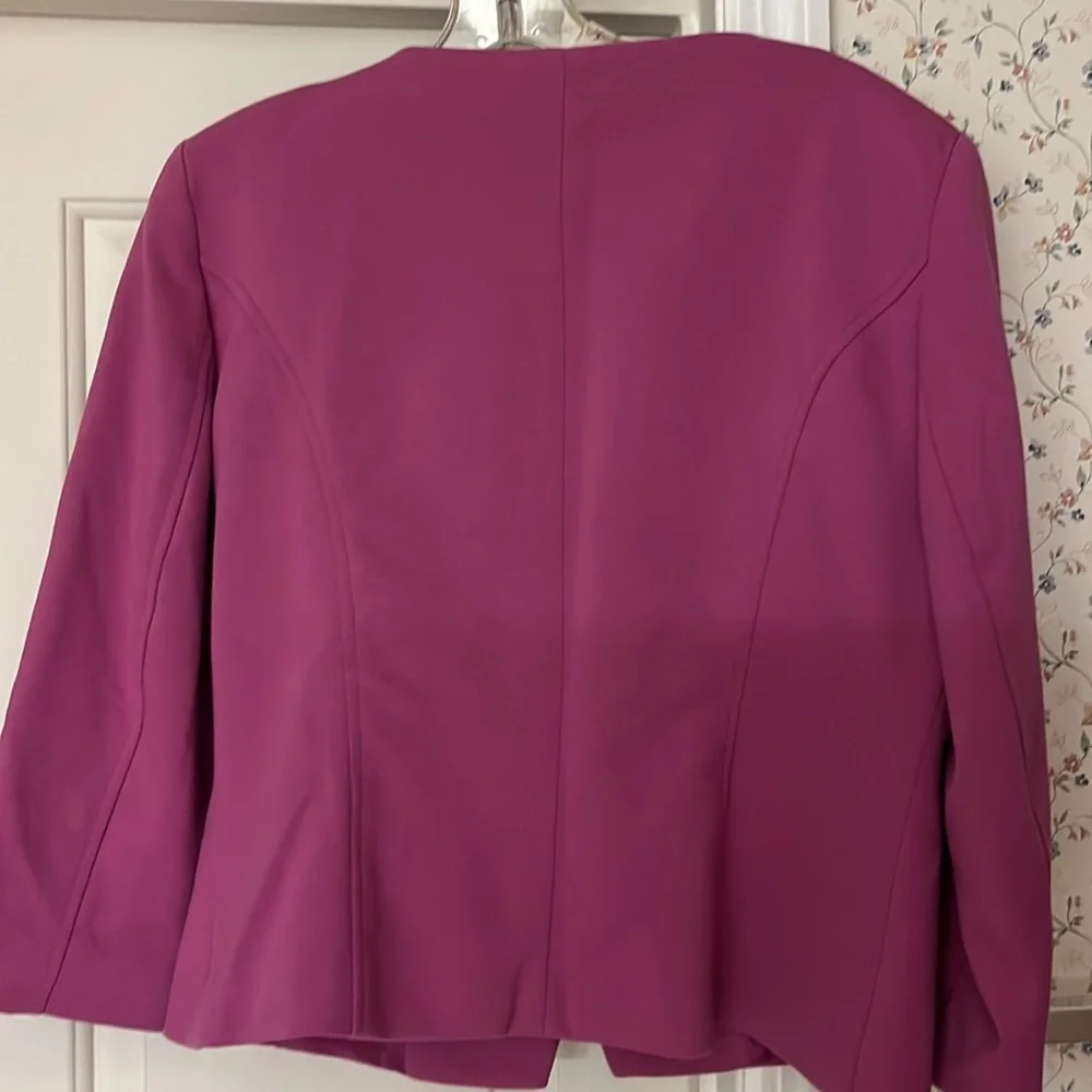 Pink jacket collarless - Picture 2 of 2